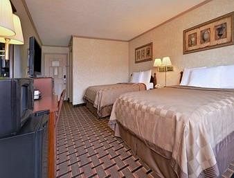 Super 8 By Wyndham Perrysburg Toledo Area 3*